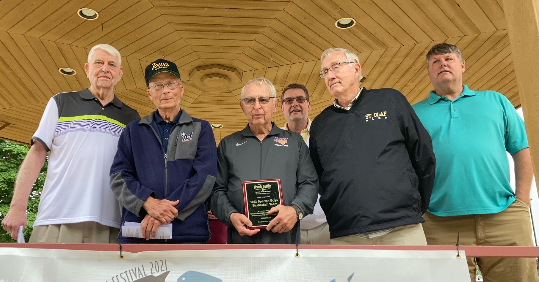 The 1952 team went undefeated and the regular season and qualified for the state tournament. Representing the team was Bud Bergman, Glen Van Fossen, John Doak, Jim Bergman (behind and representing his father Jake Bergman), Don Niehaus and Steve Bergman (also representing his father Jake Bergman.